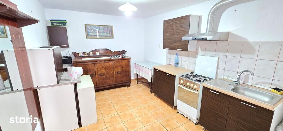 Apartament cu 2 camere decomandat în Independenței