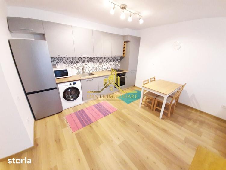 Apartament cu 2 camere semidecomandat în Sopor