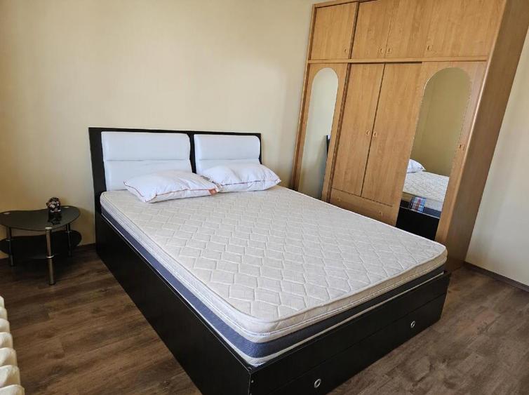 Apartament cu 2 camere semidecomandat, mobilat în Titan
