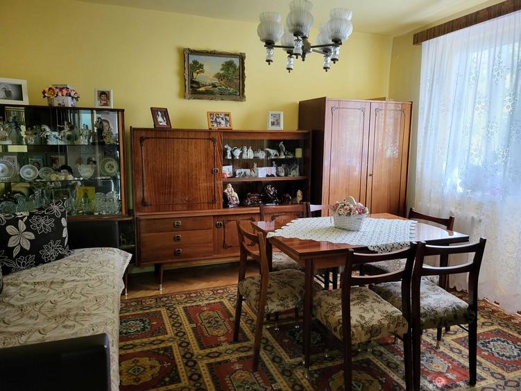 Apartament cu 2 camere decomandat în Carpați 1