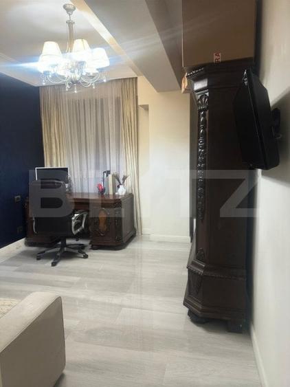 Apartament cu 3 camere decomandat, mobilat în Central