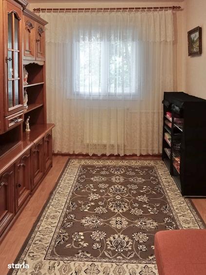 Apartament cu 2 camere nedecomandat, mobilat în Circumvalațiunii