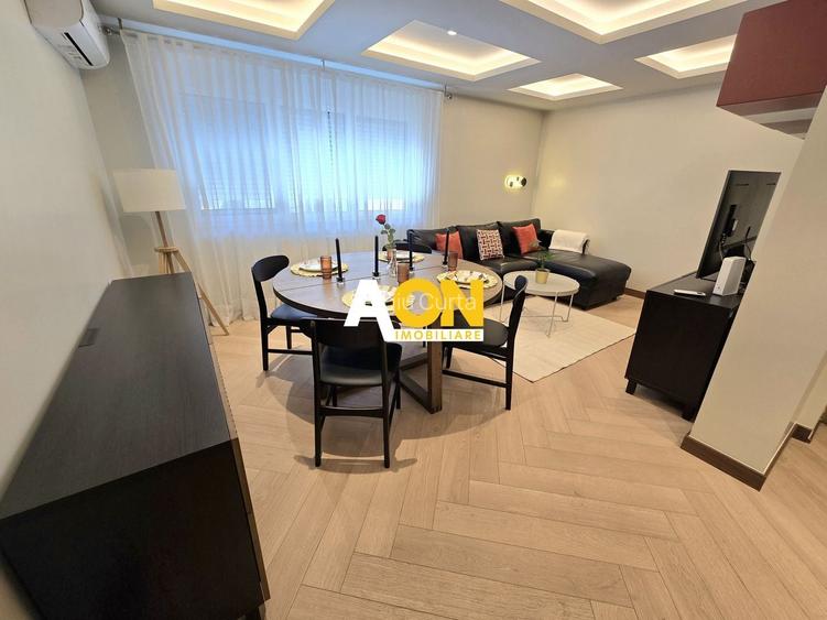 Apartament 3 Camere, Superfinisat, Zona Centru, cu Garaj