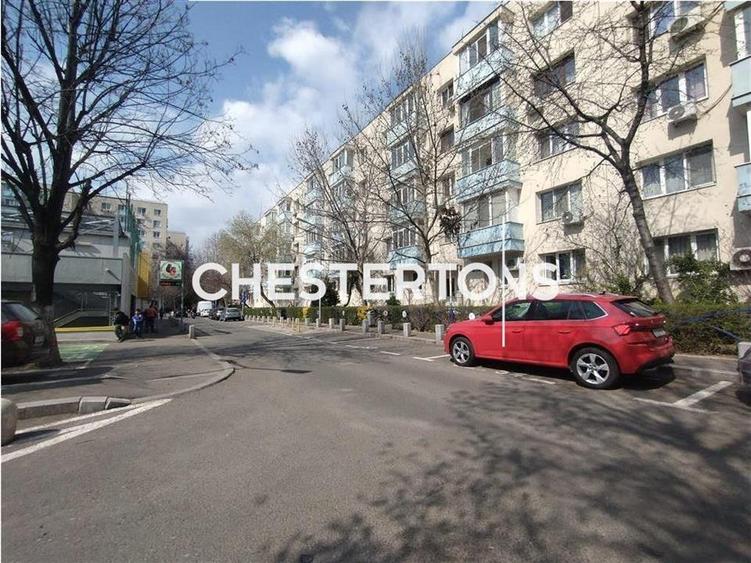 Apartament cu 2 camere decomandat, mobilat în Berceni