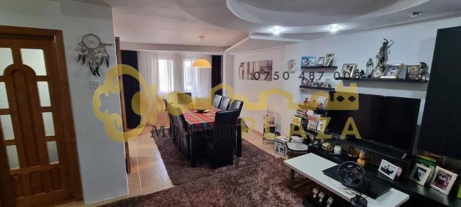 Apartament cu 4 camere decomandat, mobilat în Ultracentral