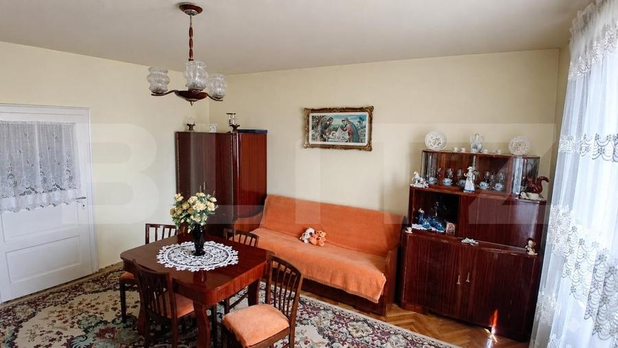 Casă individuală cu 4 camere cu Garaj în Târnăveni