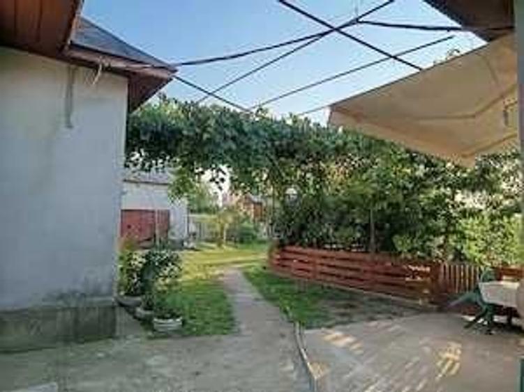 Casă cu 4 camere în Vișina