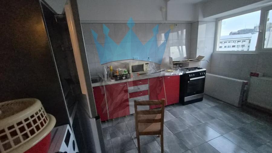 Apartament cu 2 camere decomandat, mobilat în Romană