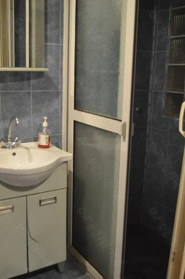 Garsonieră semidecomandată în Central