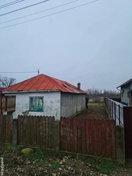 Casă în Garoafa