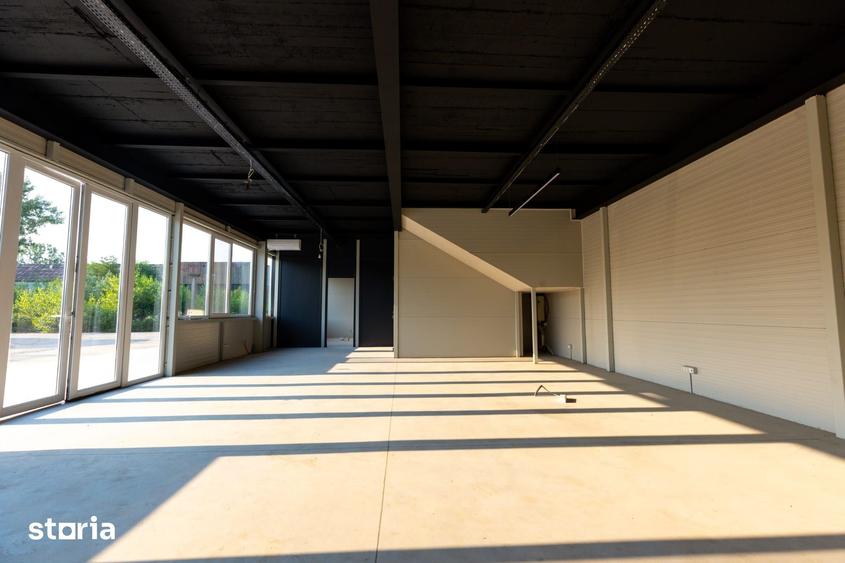 Spațiu comercial, de 1,600 mp, în Industrială