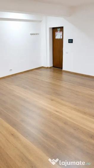 Inchiriez spa?iu birouri 50 mp IR Business Center Constan? - 7