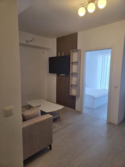 Apartament cu 2 camere semidecomandat în Central