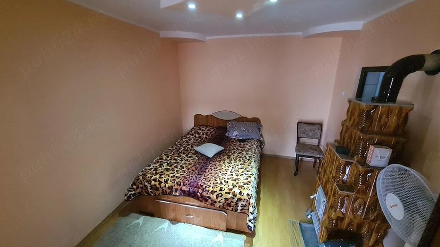 Casă cu Teren 1796 Mp în Central