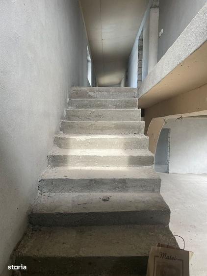 Casă cu 4 camere în Poroschia