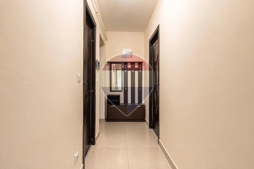 Apartament cu 3 camere decomandat în Filiași