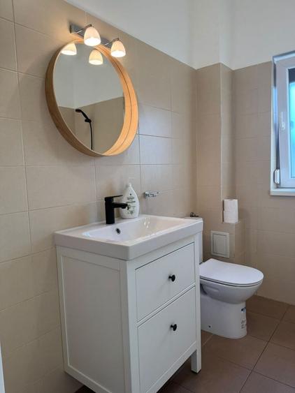 Apartament cu 3 camere decomandat în Giroc