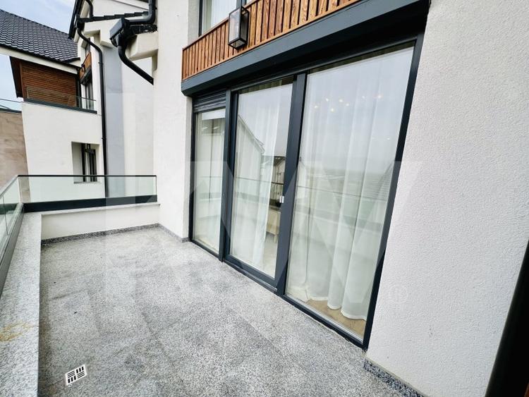 Penthouse 4 camere - mobilat si utilat, intabulat - 49