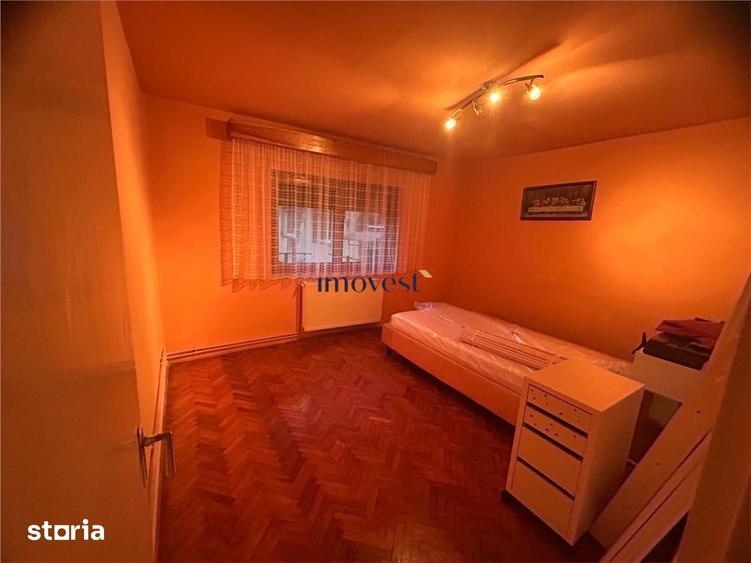 Apartament cu 3 camere decomandat în Micro 17