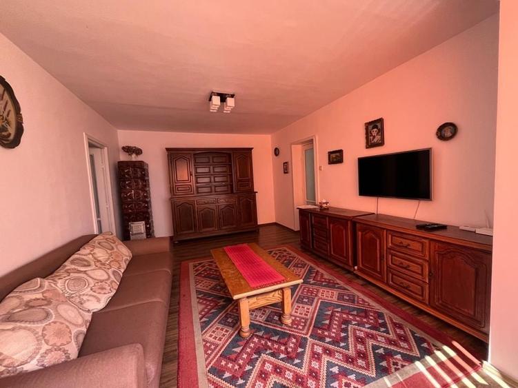 Apartament cu 2 camere semidecomandat în Electroprecizia
