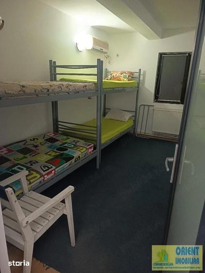 Casă cu 7 camere cu Teren 300 Mp în Nord