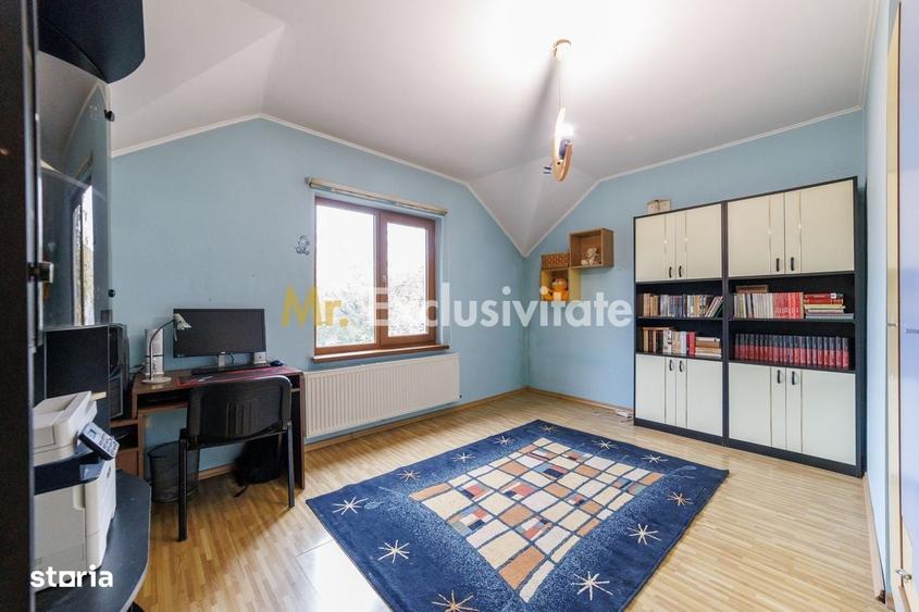 Casă cu 4 camere în Central