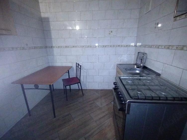 Casă cu 2 camere cu Teren 425 Mp în Măgurele