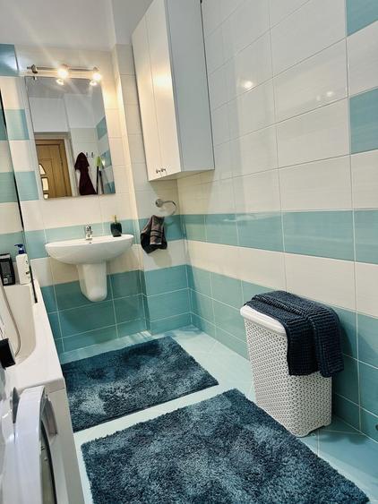 Apartament cu 2 camere decomandat în Turnișor