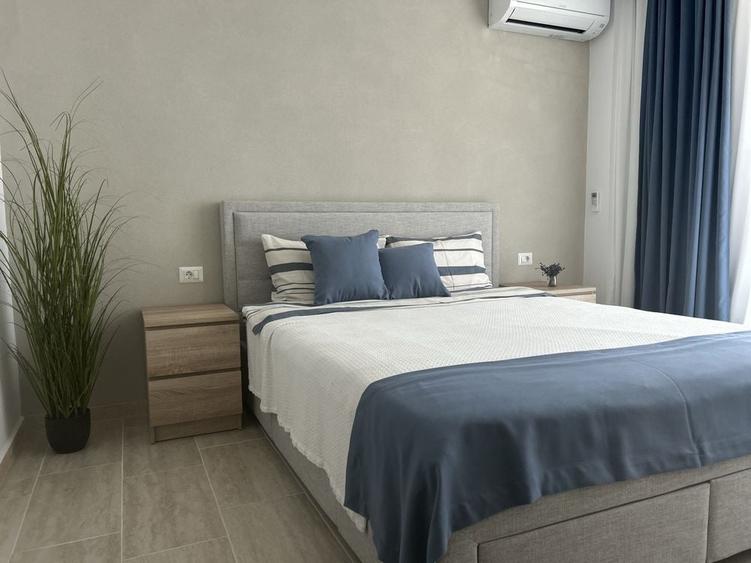 Casă cu 4 camere cu Teren 1500 Mp în Central