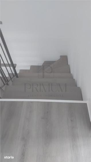Casă cu 4 camere cu Teren 300 Mp în Sânmihaiu Român