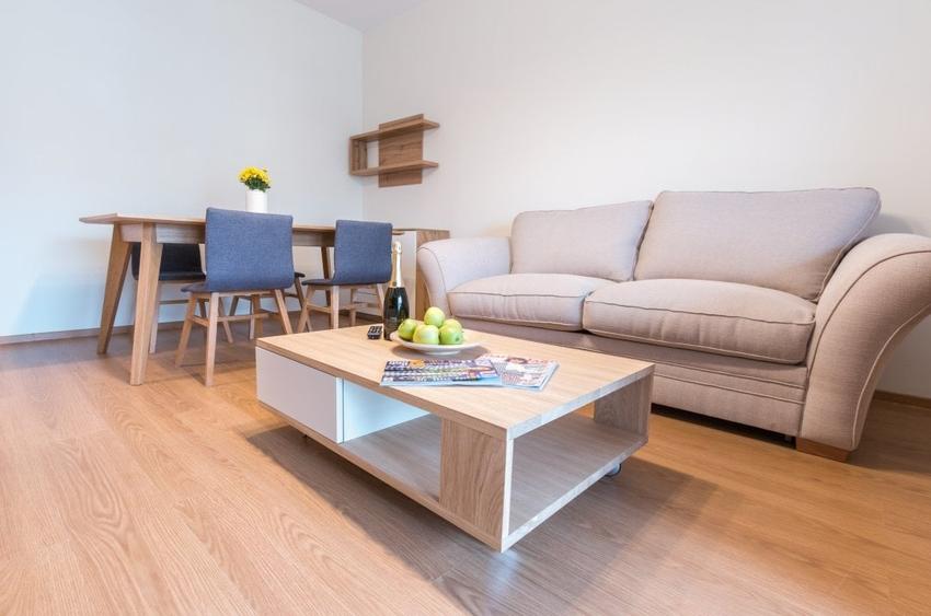 Apartament cu 2 camere semidecomandat, mobilat în Grozăvești