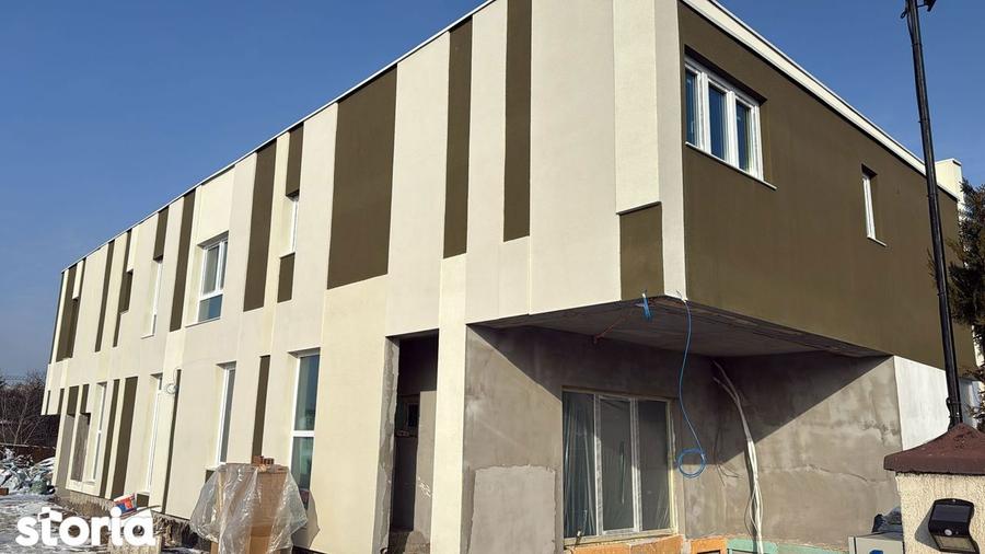 Casă cu 6 camere cu Canalizare în Theodor Pallady