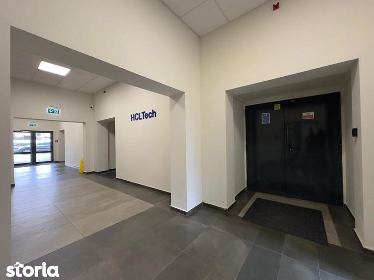 Spațiu comercial, de 1,250 mp, în Baza 3