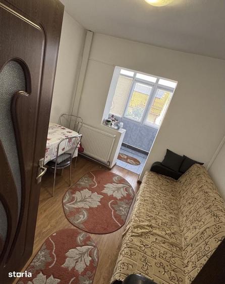 Apartament cu 2 camere decomandat în Valea Rosie
