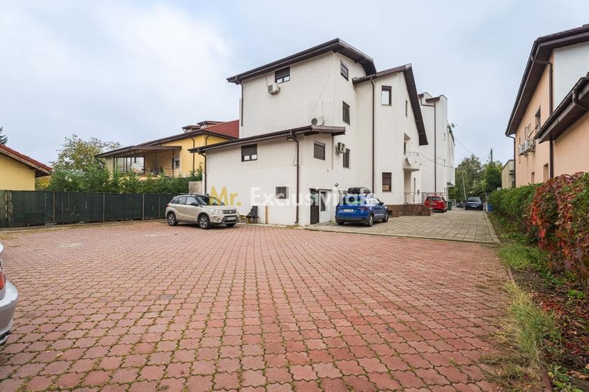 Casă individuală cu 10 camere cu Canalizare în Nord