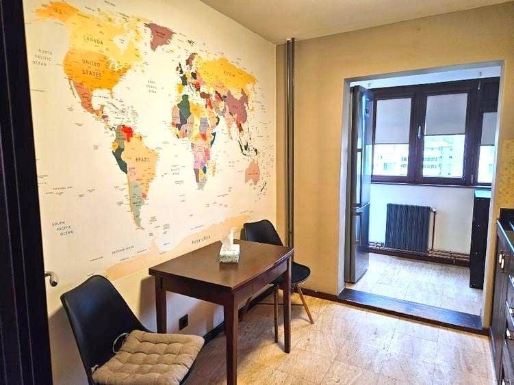 Apartament cu 3 camere decomandat în Dristor