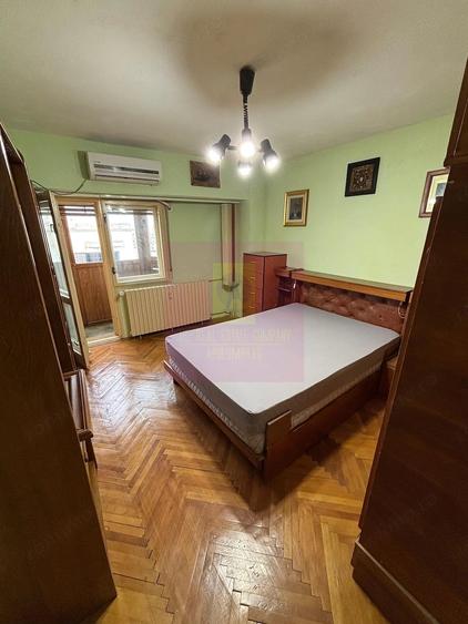 Apartament cu 3 camere decomandat în Decebal