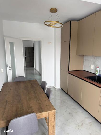 Apartament cu 3 camere decomandat, mobilat în Rahova