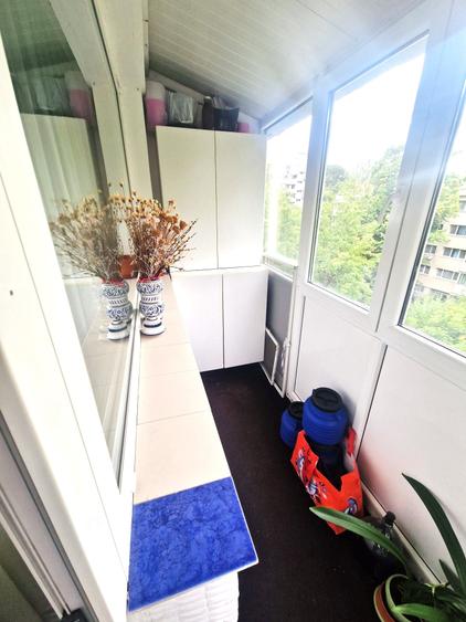 Apartament cu 2 camere decomandat în Drumul Taberei
