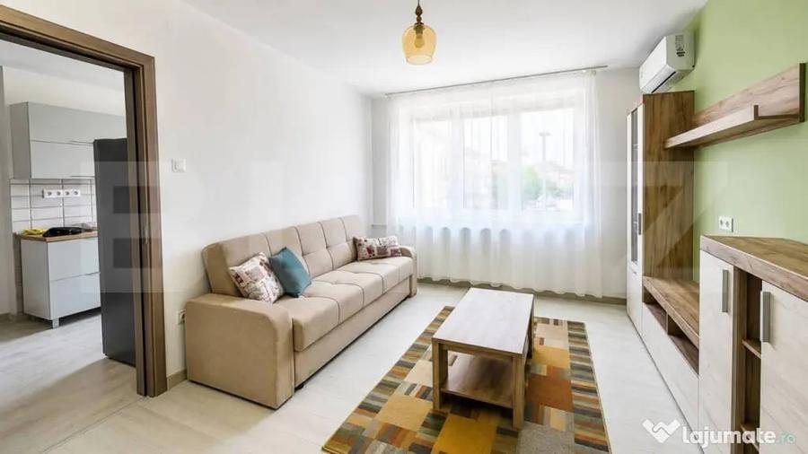Apartament cu 2 camere semidecomandat în Gară