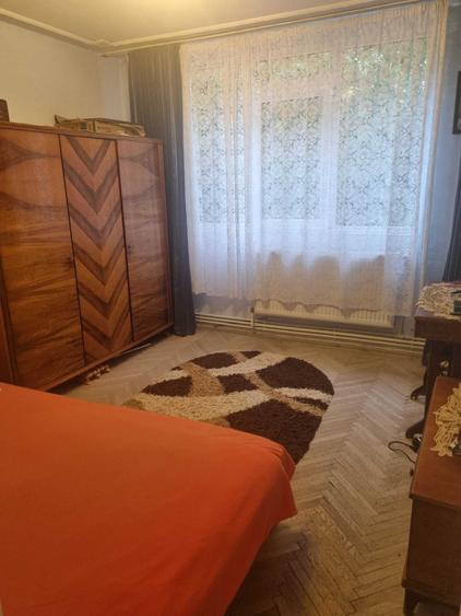 Apartament cu 2 camere semidecomandat în Țiglina 1