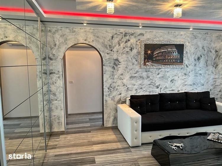 Apartament cu 2 camere semidecomandat în Micro 6