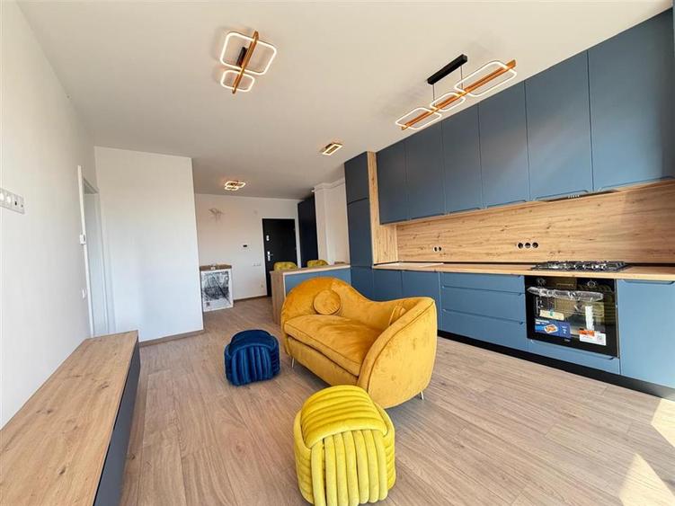 Apartament cu 2 camere decomandat, mobilat în Turnișor