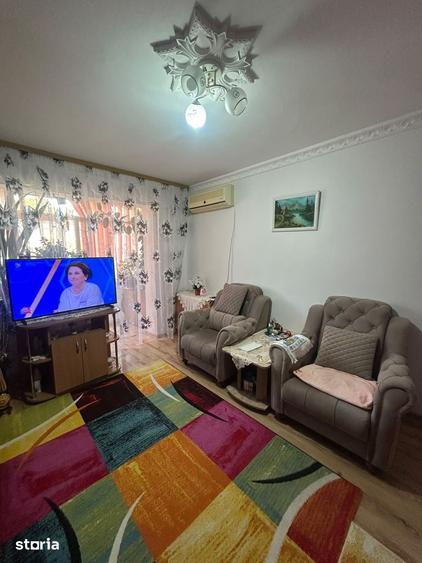 Apartament cu 2 camere semidecomandat în Sud