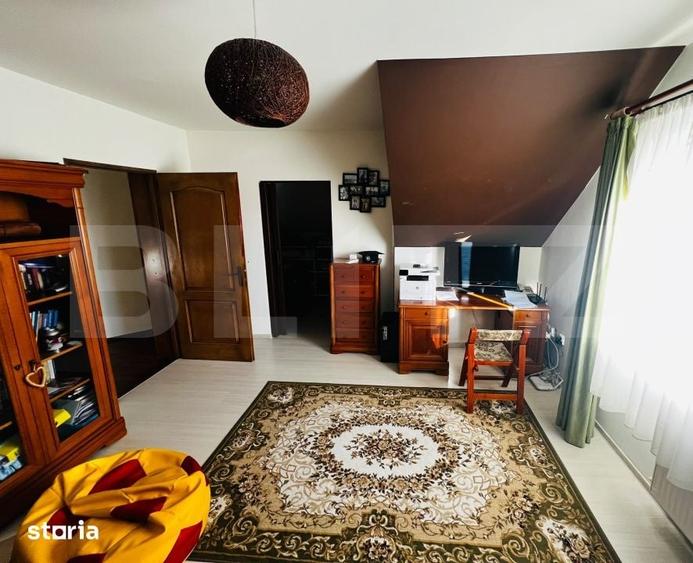 Casă cu 5 camere cu Teren 544 Mp în Sântana de Mureș
