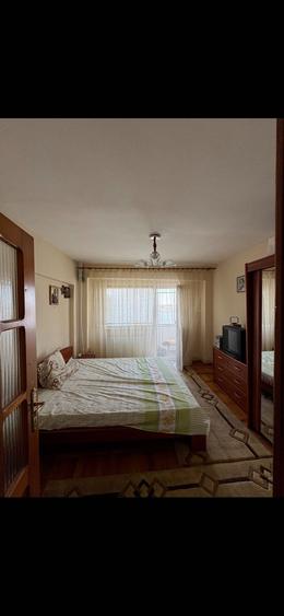 Apartament cu 3 camere decomandat în Ultracentral