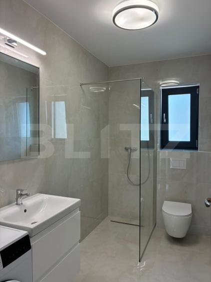 Apartament cu 3 camere decomandat, mobilat în Câmpia Turzii