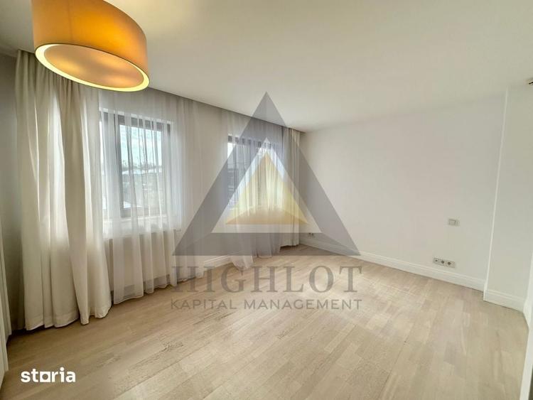 Casă cu 5 camere cu Teren 323 Mp în Central