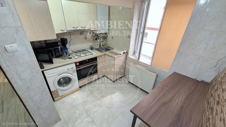 Apartament cu 2 camere decomandat, mobilat în Central