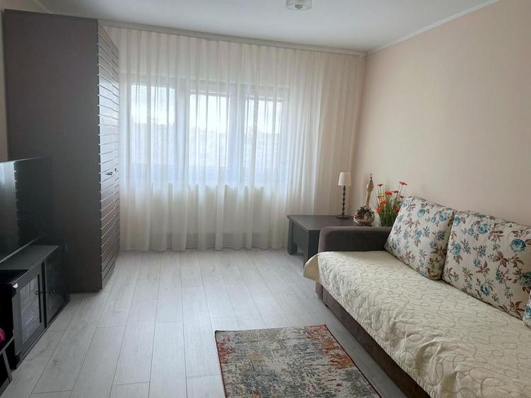 Apartament cu 2 camere decomandat în Siderurgiștilor